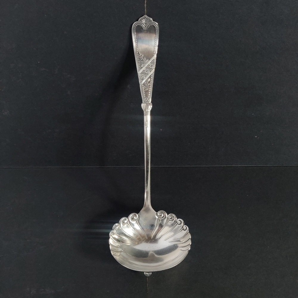 ROGERS & HAMILTON Silver Plated Oyster Soup/Punch Ladle Newport Aka Chicago 1879